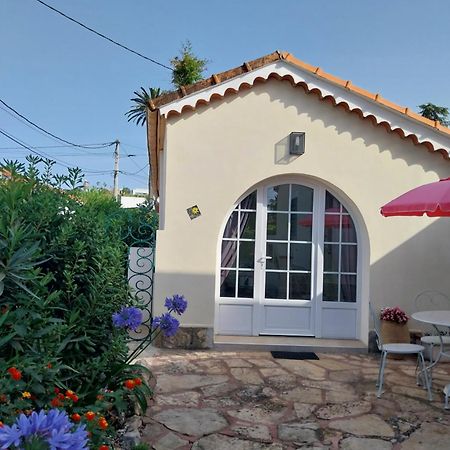 Studio Independant, Front De Mer Et Plage A 200M Antibes Exteriör bild